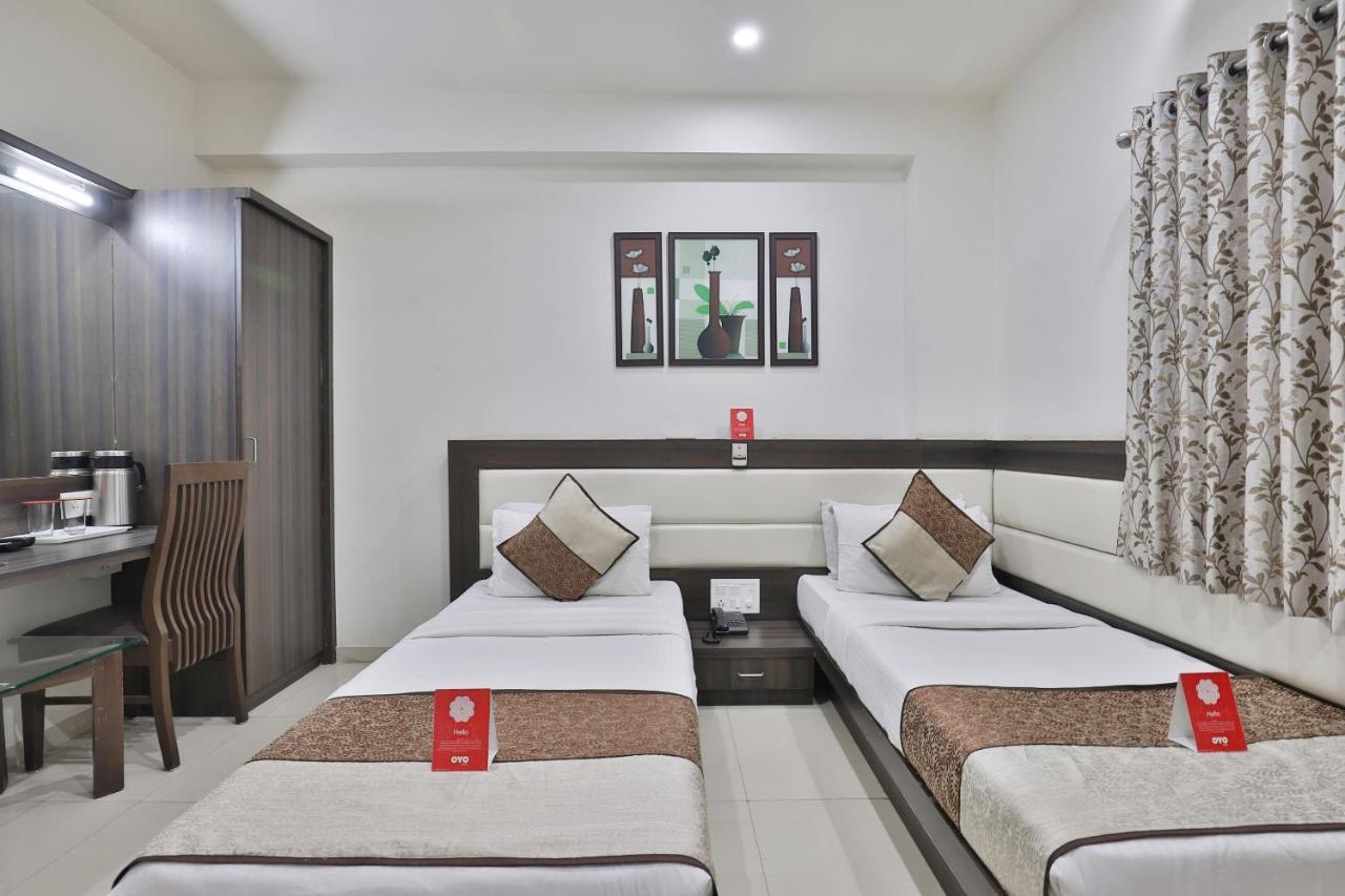 ראג'קוט Hotel City Inn מראה חיצוני תמונה