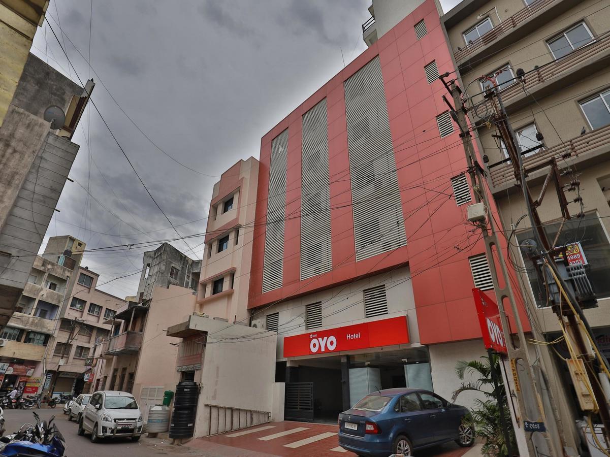 ראג'קוט Hotel City Inn מראה חיצוני תמונה
